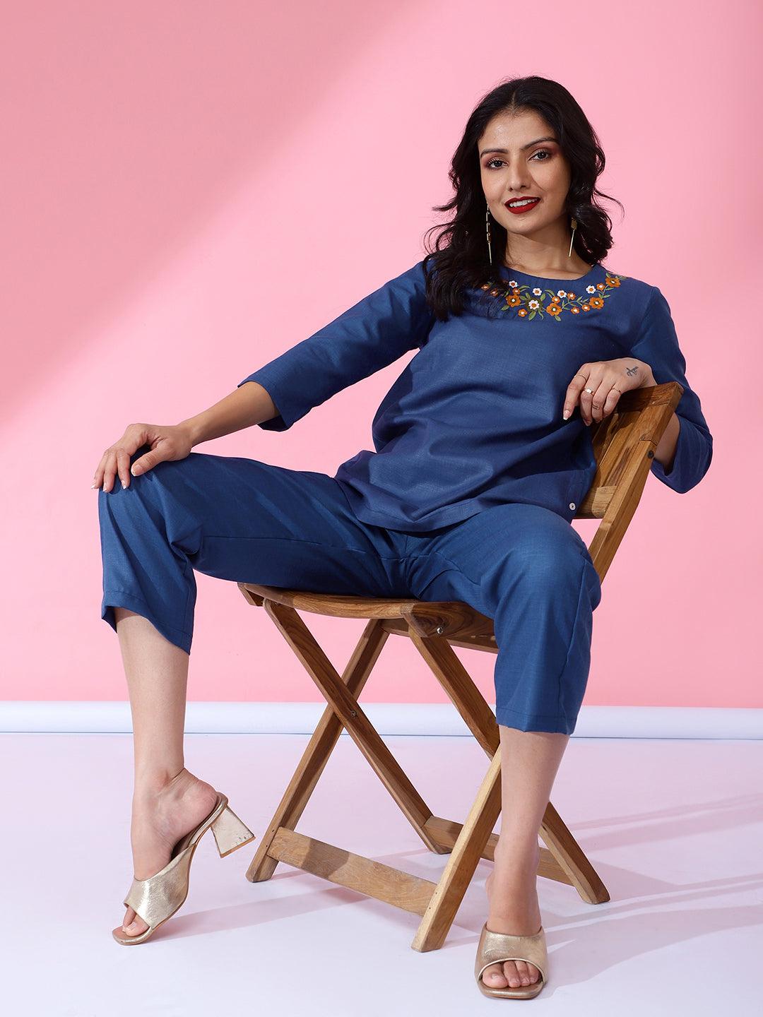 Embroidered Women Embroided Co-Ord Set Blue